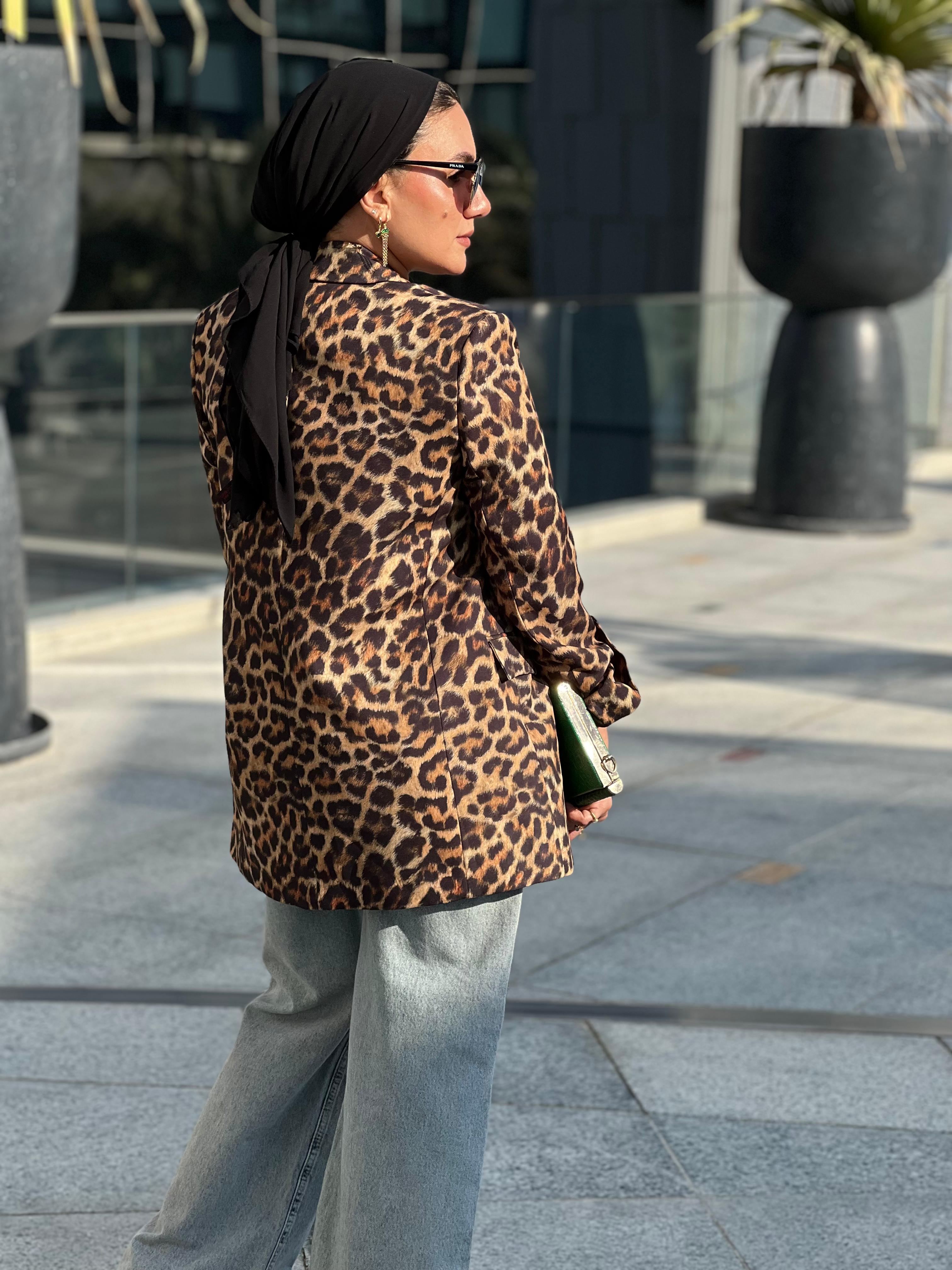 Leopard blazer