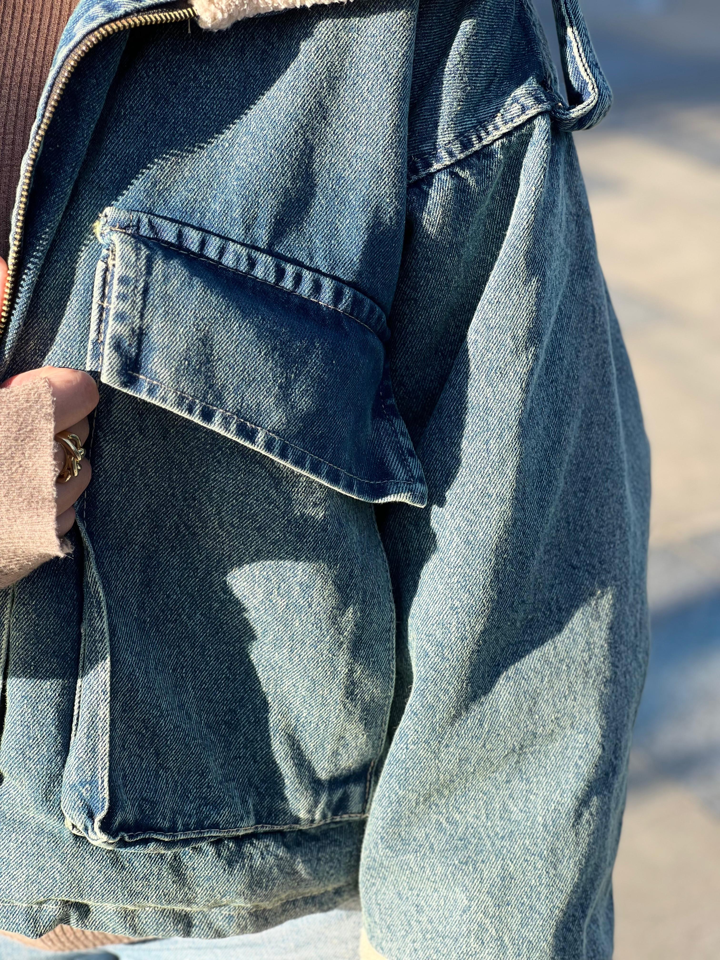 Denim jacket with tan fur